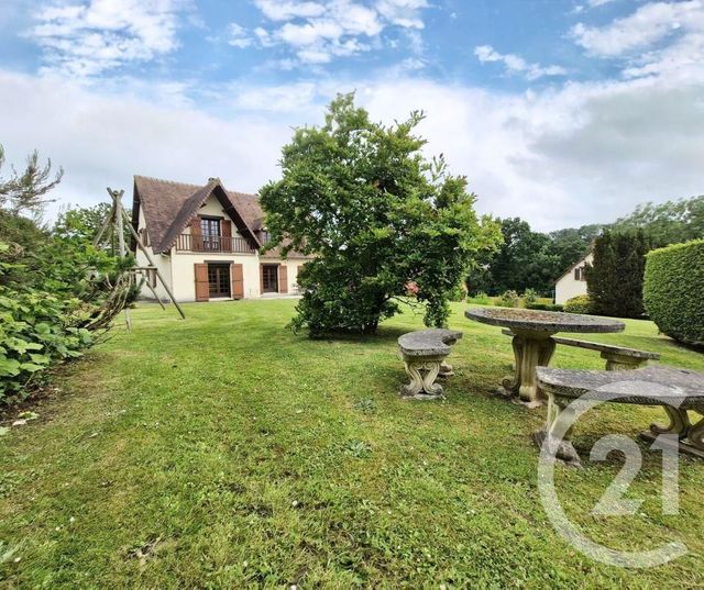 Maison à vendre - 7 pièces - 177,20 m2 - St Valery En Caux - 76 - HAUTE-NORMANDIE