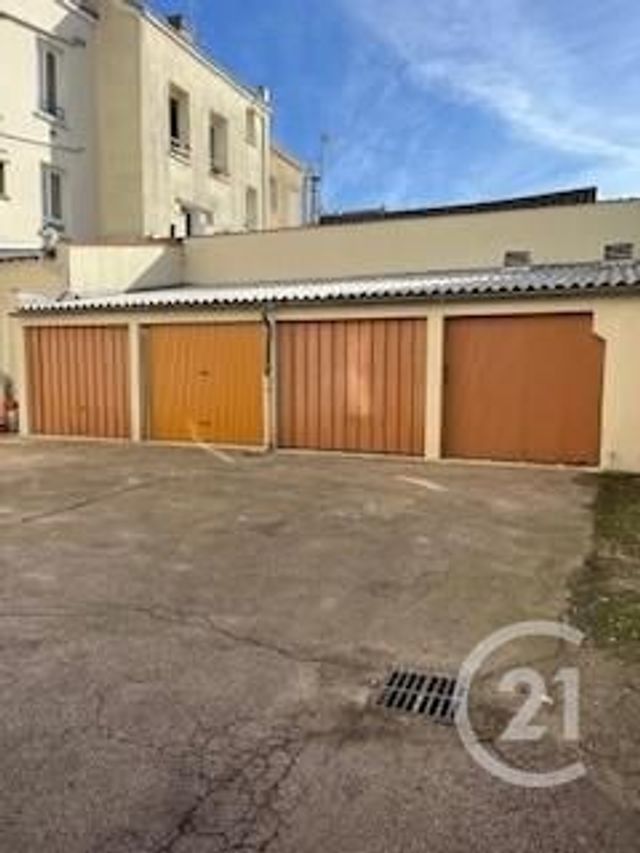 Parking à louer - 12 m2 - Le Havre - 76 - HAUTE-NORMANDIE