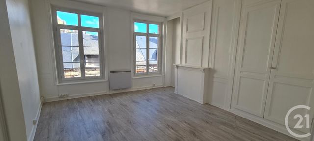 Appartement F3 à louer - 3 pièces - 63,67 m2 - Fecamp - 76 - HAUTE-NORMANDIE